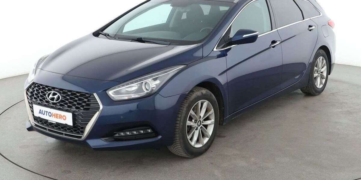Hyundai i40 81.100 km 15.390 € Neufahrn 85375