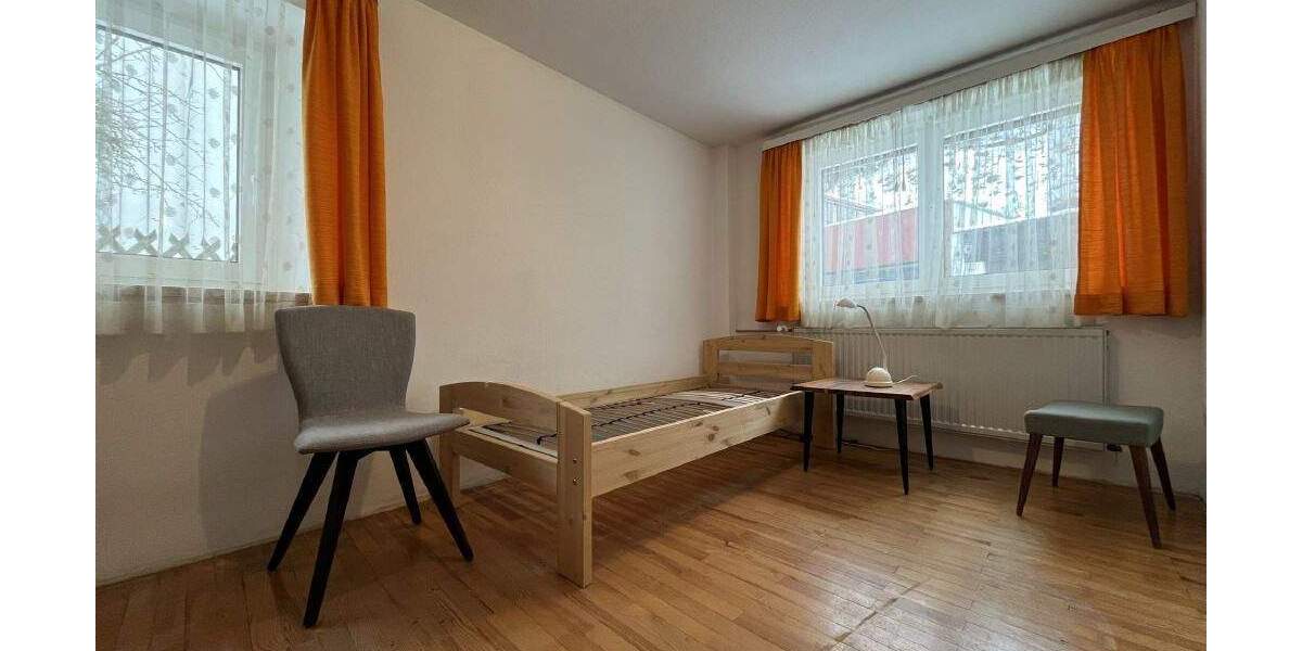 Einfamilienhaus Burgthann - 7 Zimmer, 143 m&sup2;, 319.000&euro; | Angebot:25563297