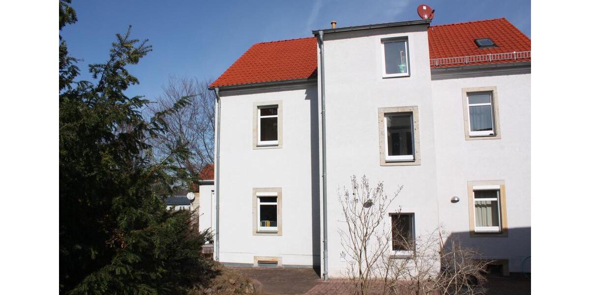 Etagenwohnung Radebeul - 2 Zimmer, 40 m&sup2;, 350&euro; | Angebot:26295096