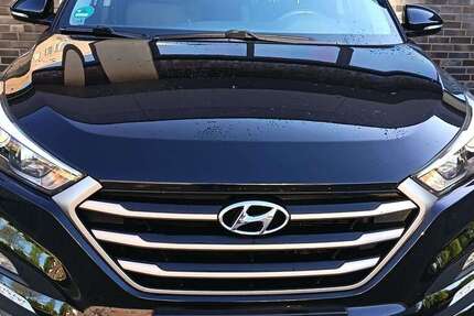 Hyundai TUCSON 163.400 km 10.800 &euro; Bremen, Stadt 28197