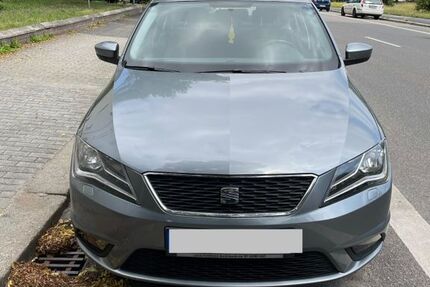 Seat Toledo 113.000 km 8.500 &euro; Dresden 01069