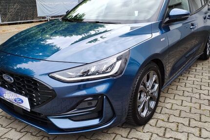 Ford Focus 17.400 km 22.990 &euro; Dessau-Roßlau 06849