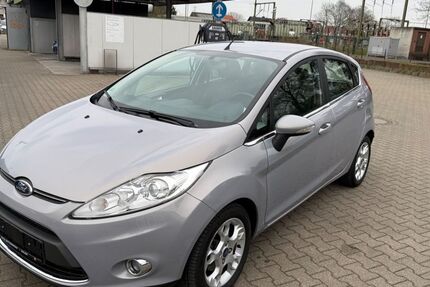 Ford Fiesta 43.000 km 6.900 &euro; Ahaus 48683