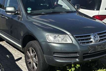 VW Touareg 299.000 km 1.990 € Bechtolsheim 55234