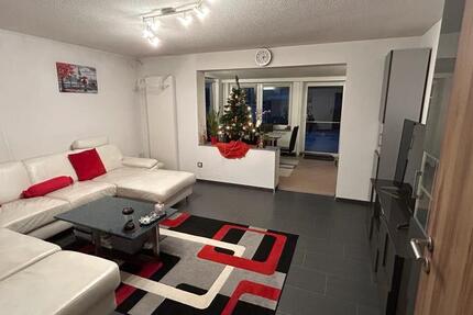 Attraktive Doppelhaushälfte mit Garten und Wintergarten 5 zimmer