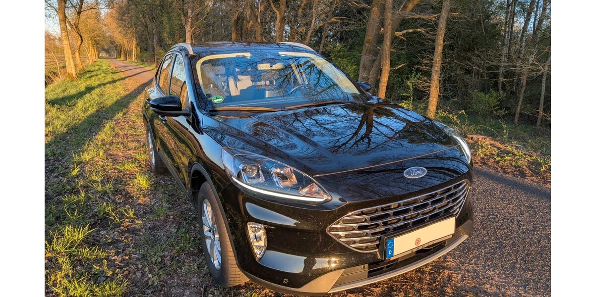 Ford Kuga 52.000 km 20.900 &euro; Lauenbrück 27389