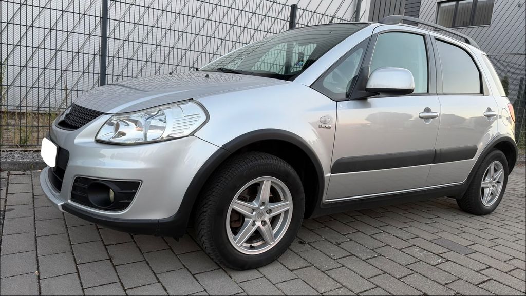 Suzuki SX4 89.000 km 6.800 &euro; Grafenau 71120