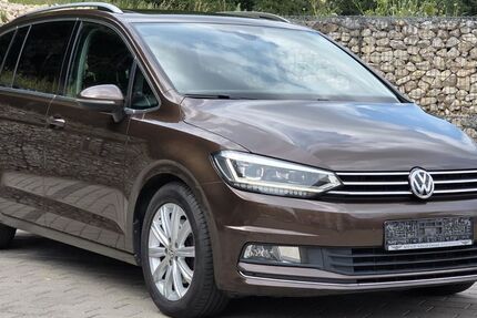 VW Touran 165.143 km 16.990 &euro; Schwäbisch Gmünd 73529