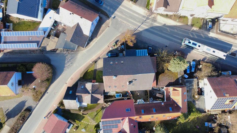 Mehrfamilienhaus, Wohnhaus Calden - 9 Zimmer, 205 m&sup2;, 1.300&euro; | Angebot:26701795