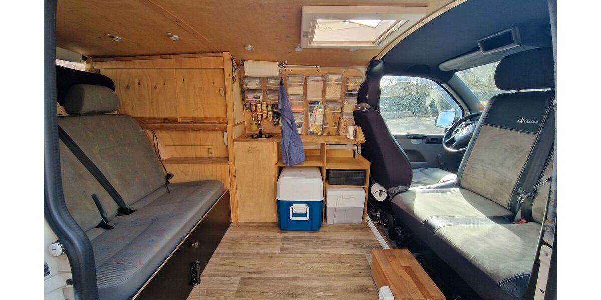 VW T5 Transporter 189.000 km 12.790 &euro; Flensburg 24937