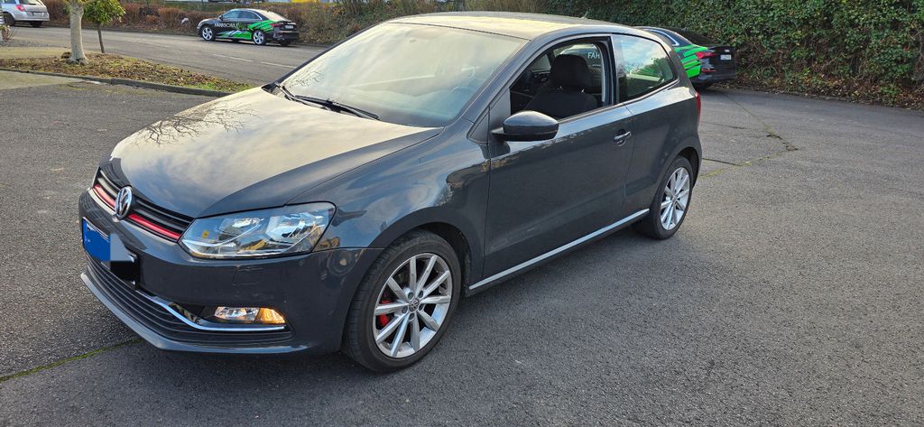 VW Polo 96.058 km 9.200 &euro; Diez 65582