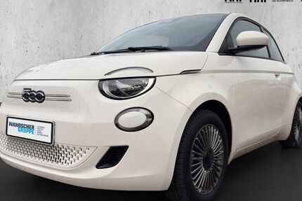 Fiat 500e 12.790 km 19.390 &euro; Wilhelmshaven 26389