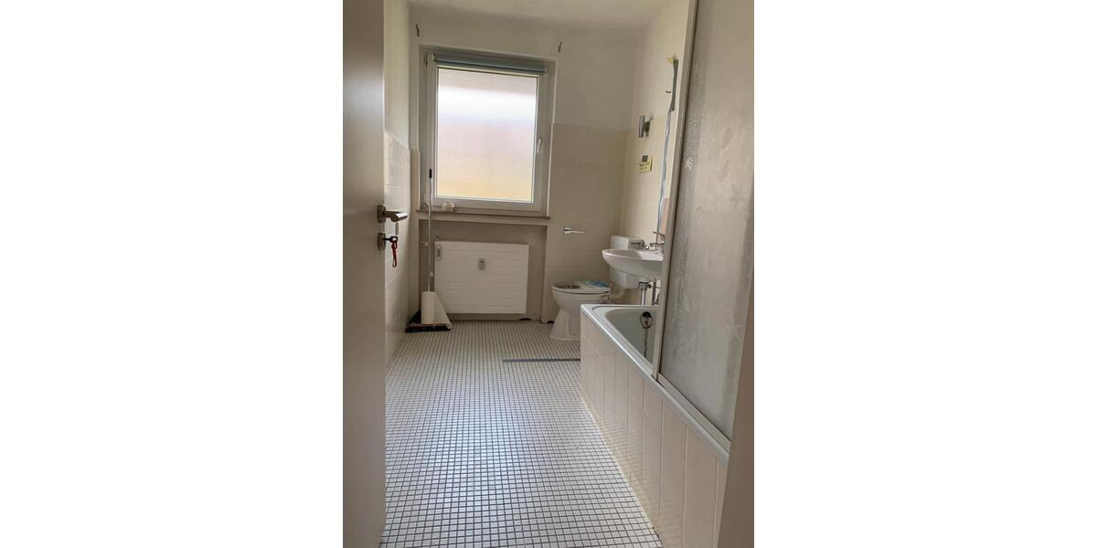 Mehrfamilienhaus, Wohnhaus Gütersloh Kattenstroth - 5 Zimmer, 97 m&sup2;, 145.000&euro; | Angebot:25891078