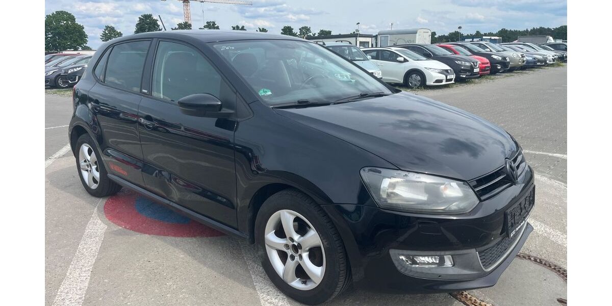 VW Polo 180.245 km 3.499 &euro; Mittenwalde 15749