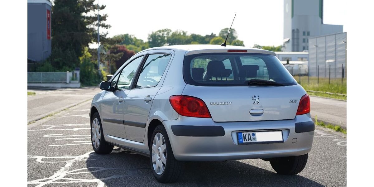 Peugeot 307 120.000 km 2.200 &euro; Ettlingen 76275