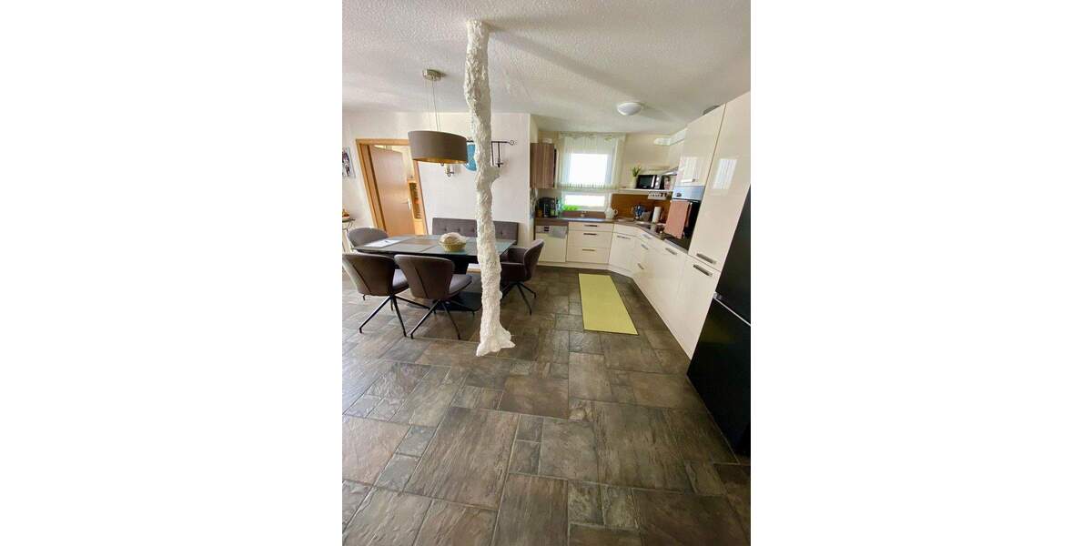 Etagenwohnung Pfedelbach - 3 Zimmer, 90 m&sup2;, 285.000&euro; | Angebot:25733296