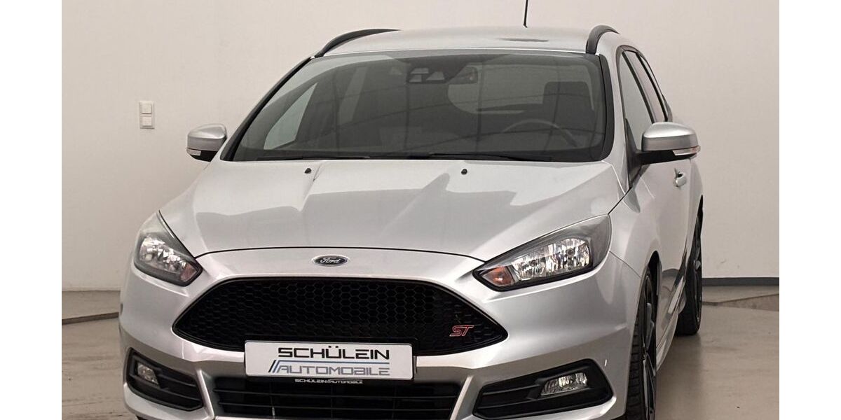 Ford Focus 61.000 km 16.980 &euro; Buchdorf 86675
