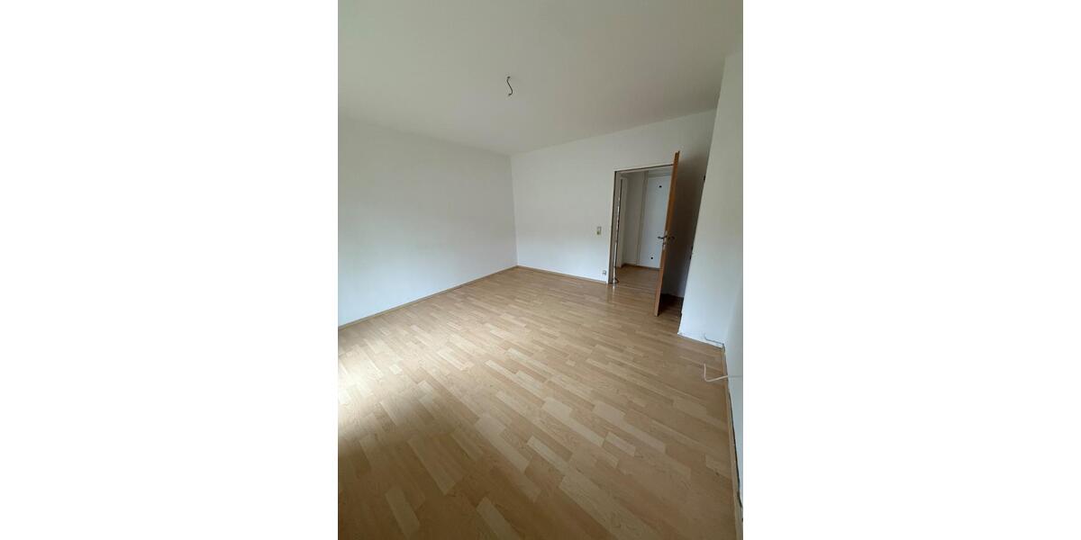 Etagenwohnung Bischofsheim - 3 Zimmer, 62 m&sup2;, 225.000&euro; | Angebot:26225531