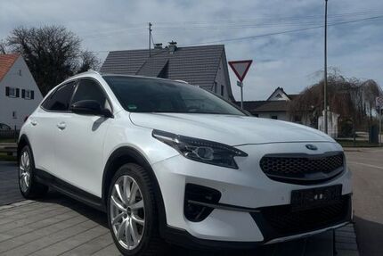 Kia XCeed 110.000 km 19.100 &euro; Finningen 89435