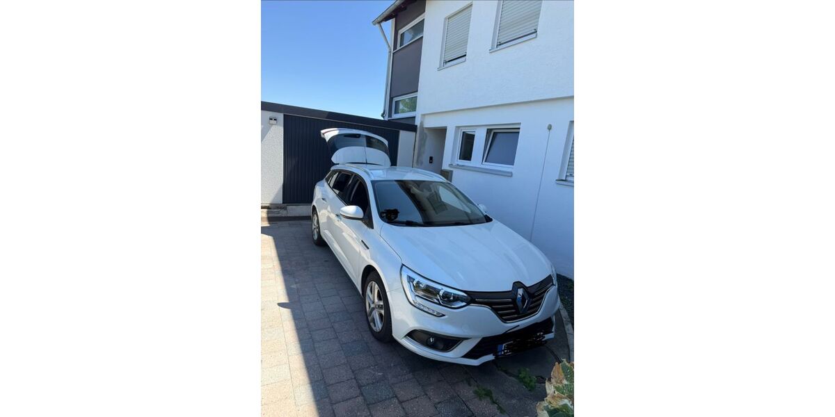 Renault Megane 129.000 km 8.900 &euro; Staig 89195
