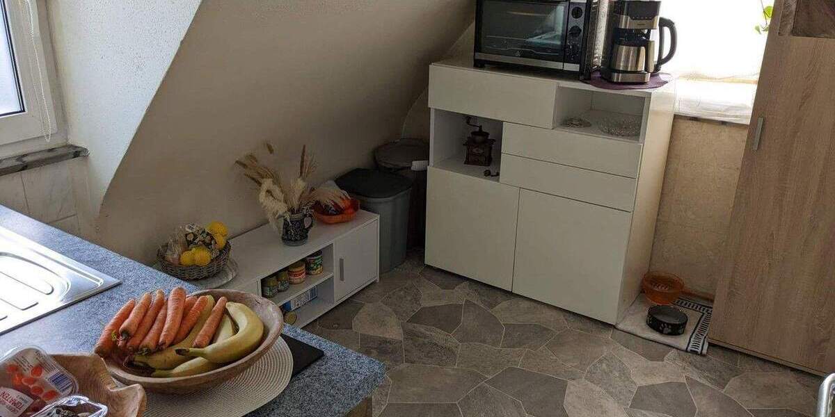 Doppelhaushälfte Stuttgart Weilimdorf - 8 Zimmer, 177 m&sup2;, 598.000&euro; | Angebot:25724263