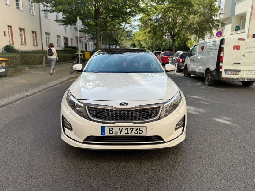 Kia Optima 233.000 km 9.100 € Berlin 12526