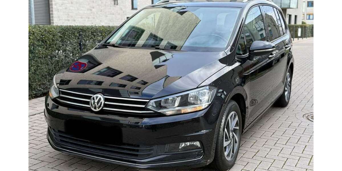 VW Touran 171.000 km 11.299 &euro; Hannover 30179