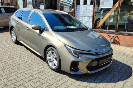 Suzuki Swace 4.305 km 29.990 € Niederdorf 09366