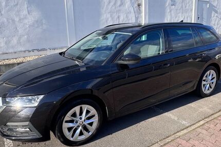 Skoda Octavia 97.300 km 17.300 &euro; Ettringen 56729
