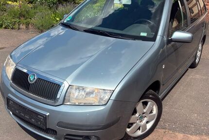 Skoda Fabia 260.987 km 1.999 &euro; Freudenberg 97896