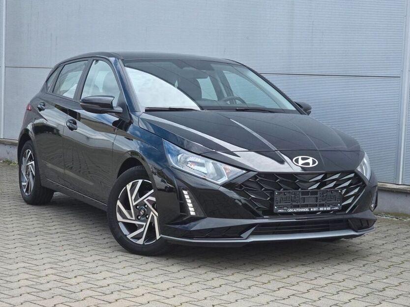 i20