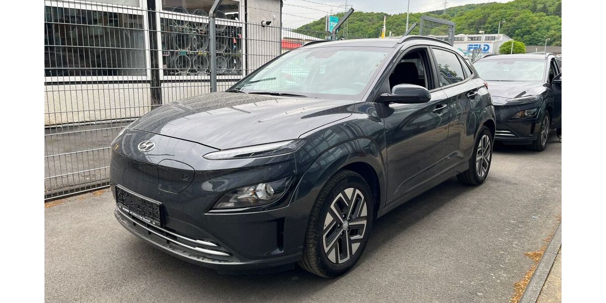 Hyundai KONA 53.723 km 17.400 &euro; Eitorf 53783