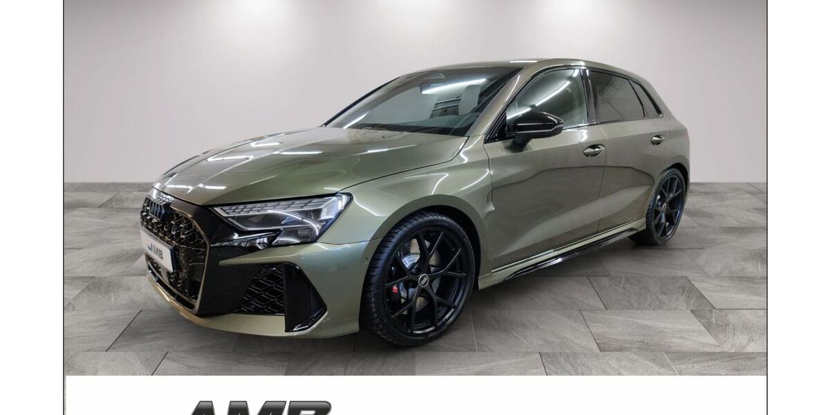 Audi RS3 2.000 km 74.950 &euro; Borna 04552