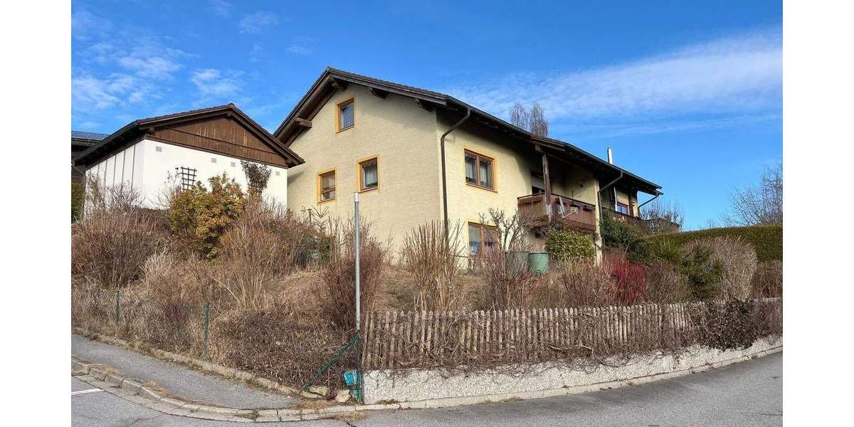Doppelhaushälfte Viechtach - 5 Zimmer, 128 m&sup2;, 239.000&euro; | Angebot:25692886