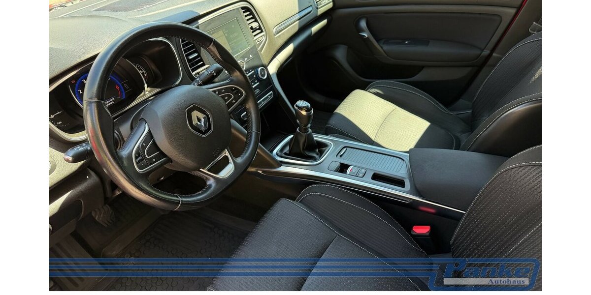 Renault Megane Experience 104.000 km 7.890 &euro; Berlin 13187
