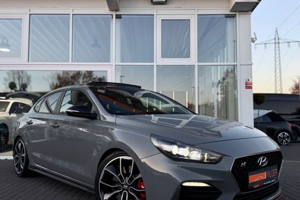 Hyundai i30 102.144 km 21.480 € Bad Honnef 53604