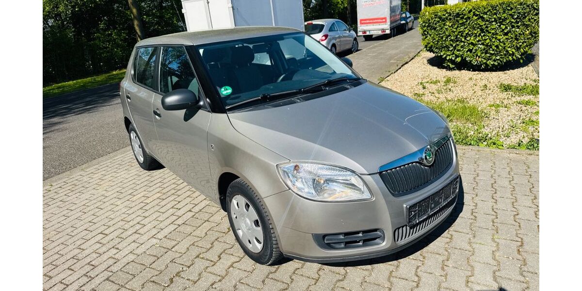 Skoda Fabia 158.000 km 3.480 &euro; XANTEN 46509