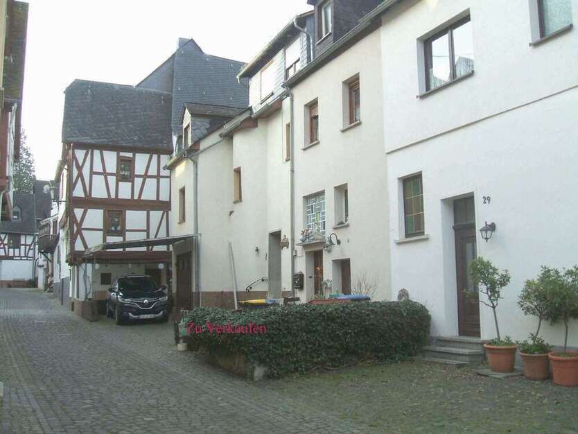 Haus zum Kaufen in Pünderich 85.000 € 80 m²