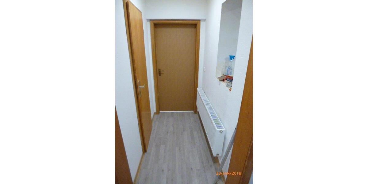 Erdgeschoßwohnung Bahrdorf - 4 Zimmer, 80 m&sup2;, 500&euro; | Angebot:26394114