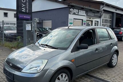 Ford Fiesta 81.009 km 2.990 &euro; Göttingen 37079