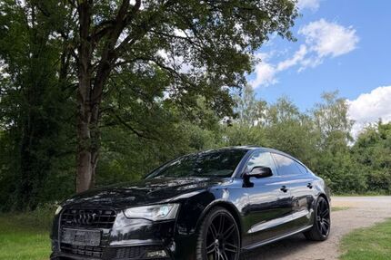Audi A5 240.000 km 11.000 &euro; Puchheim 82178