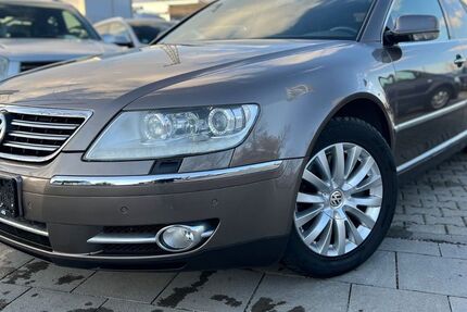 VW Phaeton 289.510 km 4.990 &euro; München 81825