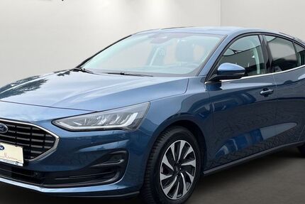 Ford Focus 12.267 km 22.390 € Köln 51107