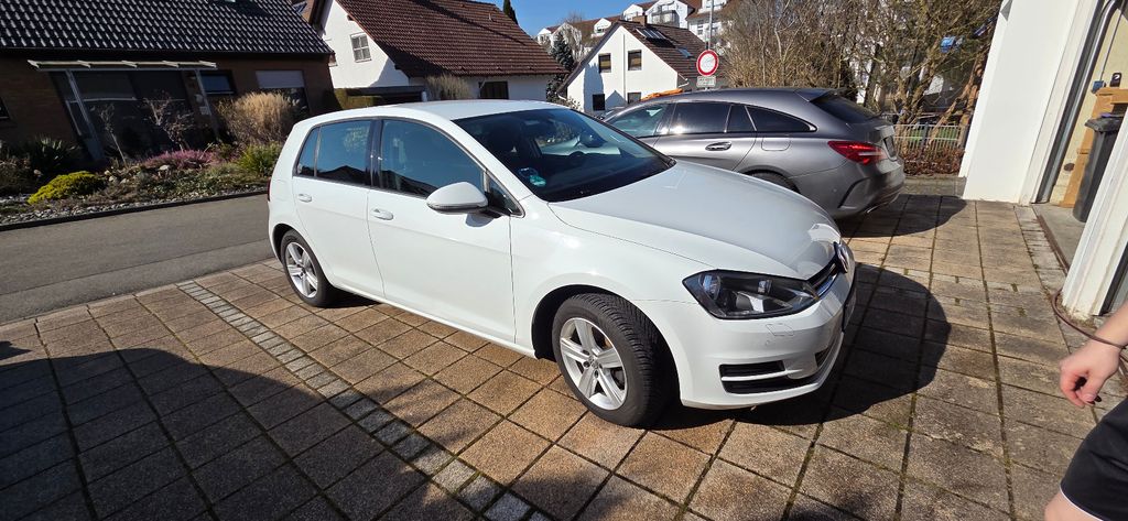 VW Golf 180.300 km 8.900 &euro; Laupheim 88471