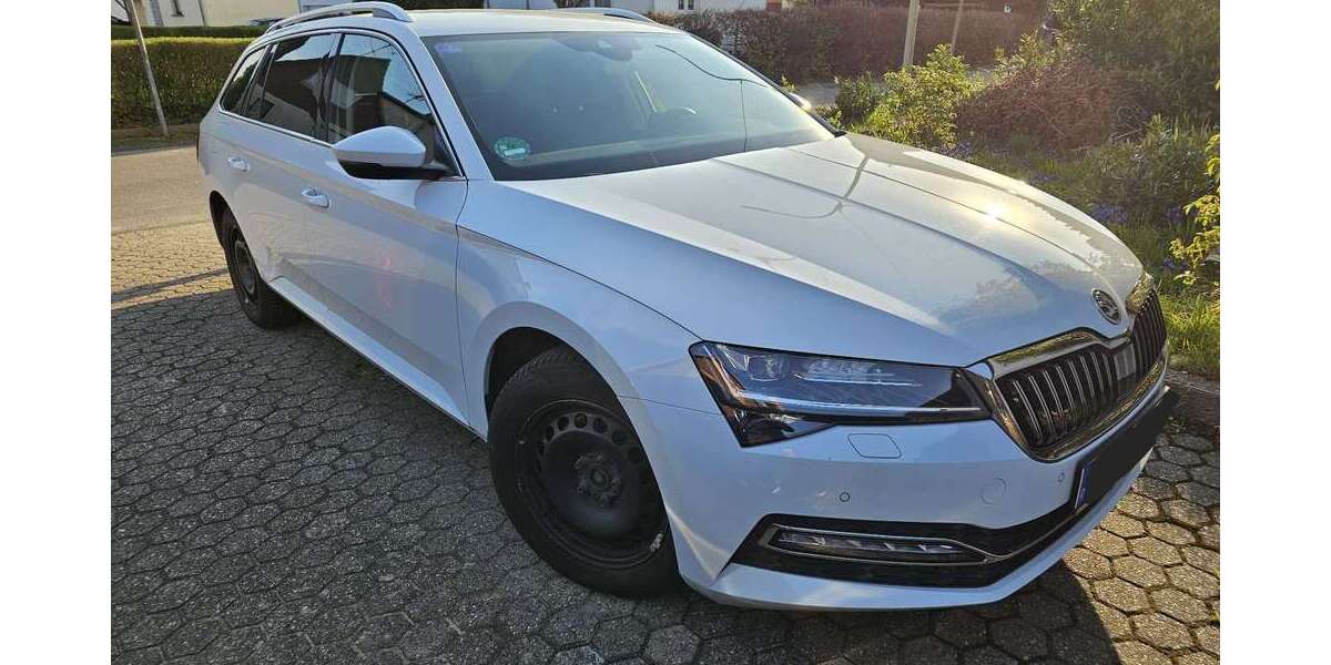Skoda Superb 64.000 km 26.500 &euro; Schwalbach 66773