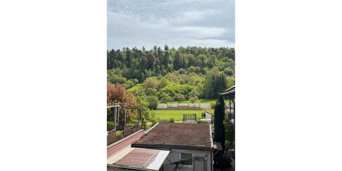 Etagenwohnung Nufringen - 3.5 Zimmer, 102 m&sup2;, 1.190&euro; | Angebot:26131512