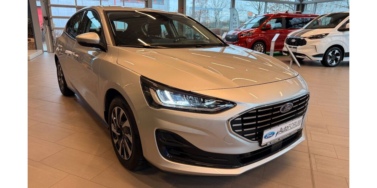 Ford Focus 10.100 km 23.790 &euro; Windischleuba 04603