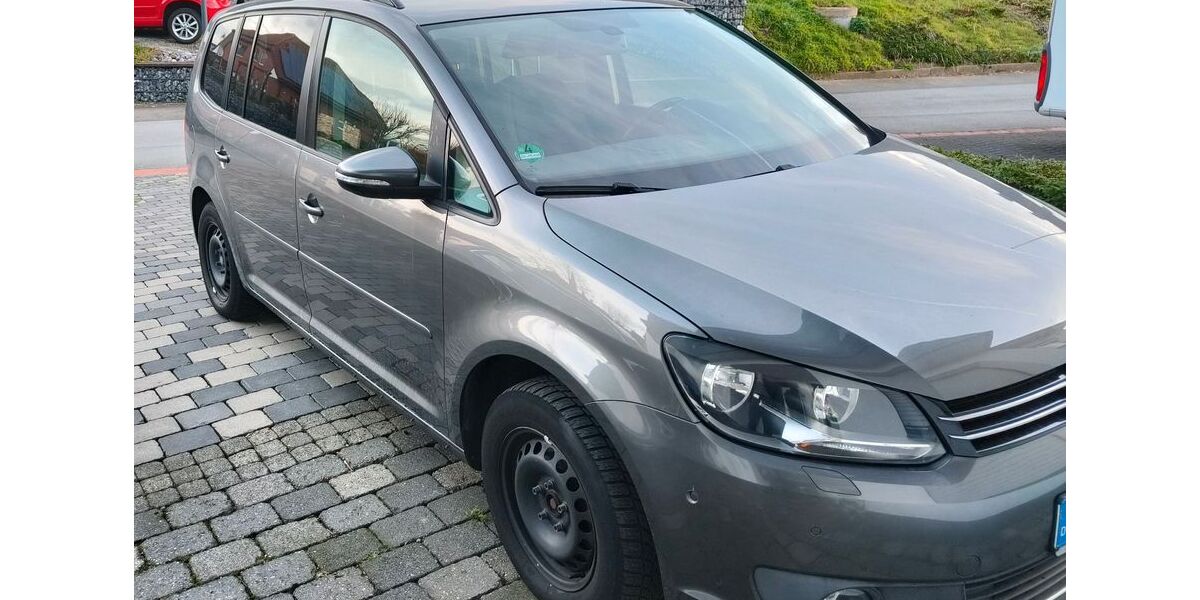 VW Touran 194.500 km 6.800 &euro; Werl 59457