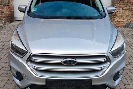Ford Kuga 120.000 km 13.500 &euro; Gramzow OT Lützlow 17291