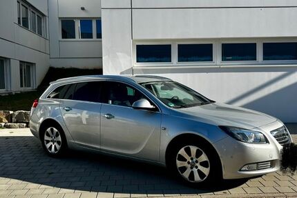 Opel Insignia 215.000 km 4.300 &euro; Höfen an der Enz 75339